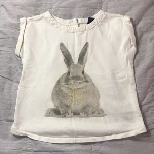 BabyGap Grey bunny sleeveless girls T-shirt